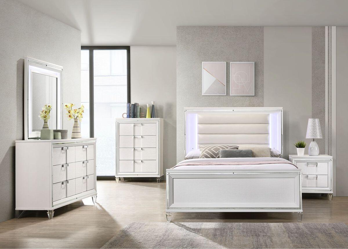 Elements Bedroom Sets - Charlotte Youth Dresser & Mirror Set in White White