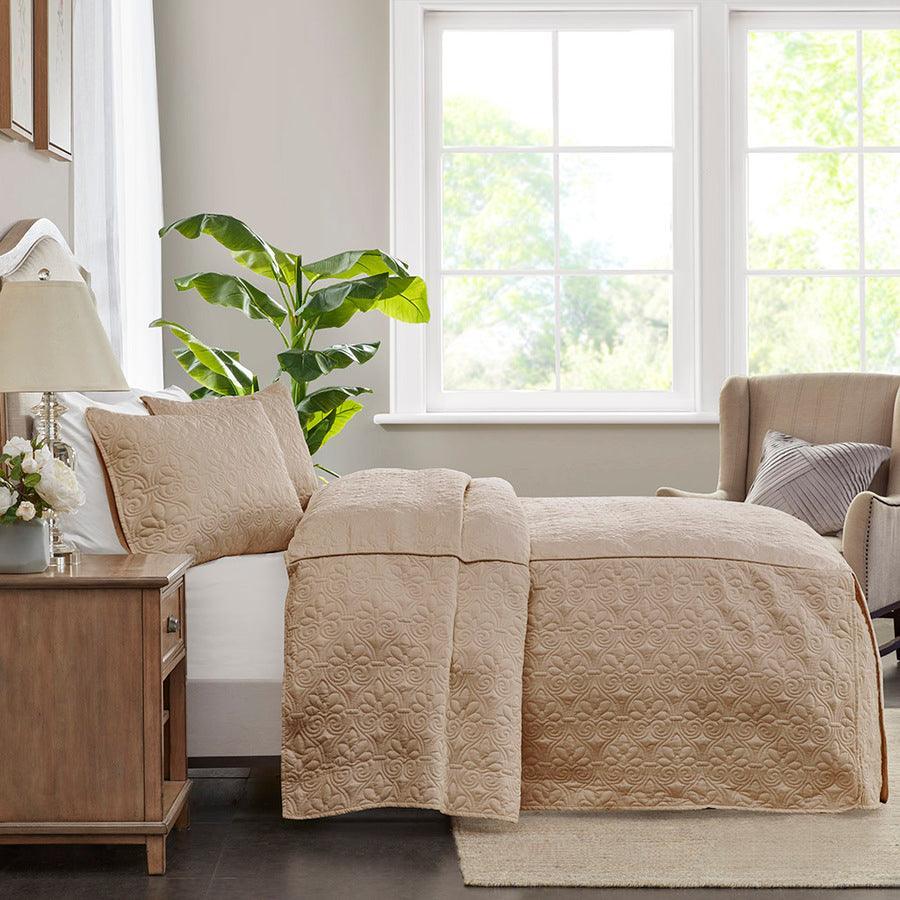 Olliix.com Comforters & Blankets - Quebec Queen 3 Piece Fitted Bedspread Set Khaki