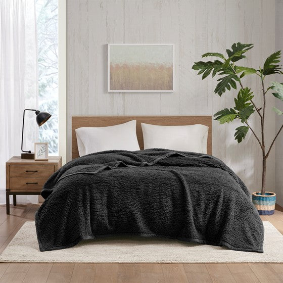 Shop Berber Blanket Black Comforters Blankets CasaOne