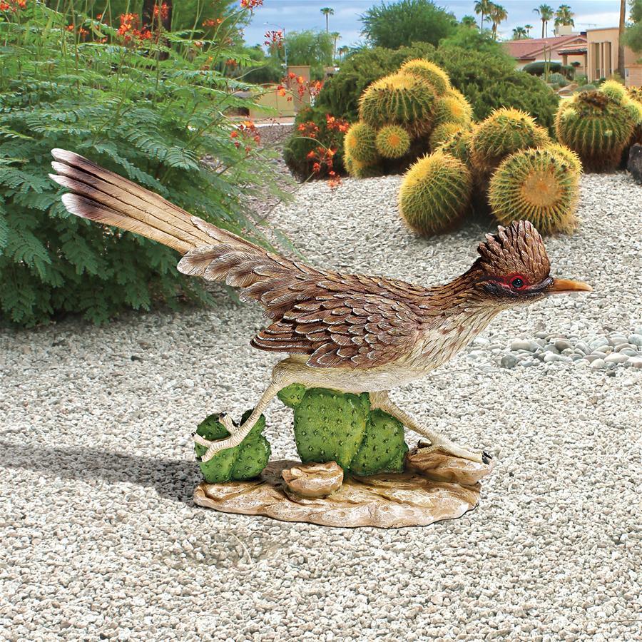 Design Toscano For Him - The Great Roadrunner Statue