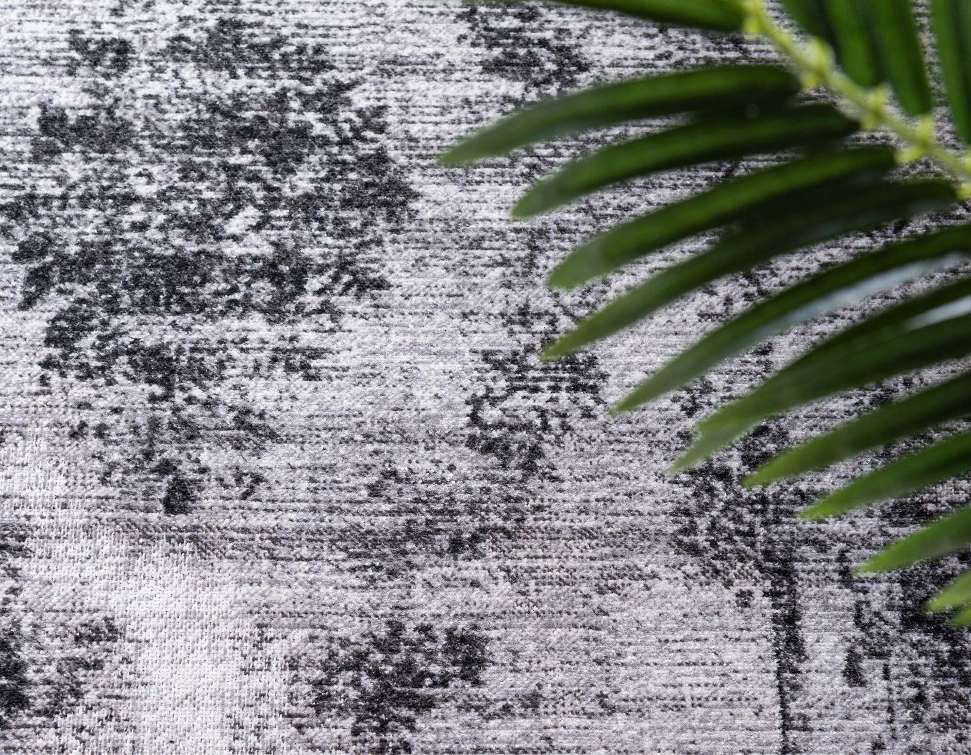 Unique Loom Indoor Rugs - Aarhus 2' x 6' Runner Rug Gray & Black
