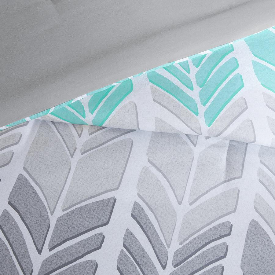 Olliix.com Comforters & Blankets - Adel 20 " D Comforter Set Aqua Twin/Twin XL