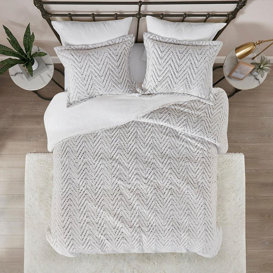Olliix.com Comforters & Blankets - Adelyn Ultra Plush Down Alternative Comforter Set Ivory Full/Queen