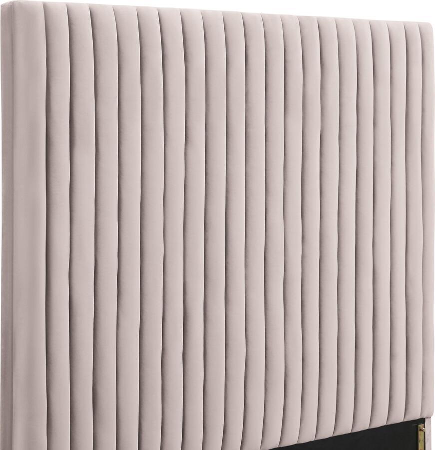 Tov Furniture Beds - Arabelle Blush Velvet Bed in Queen