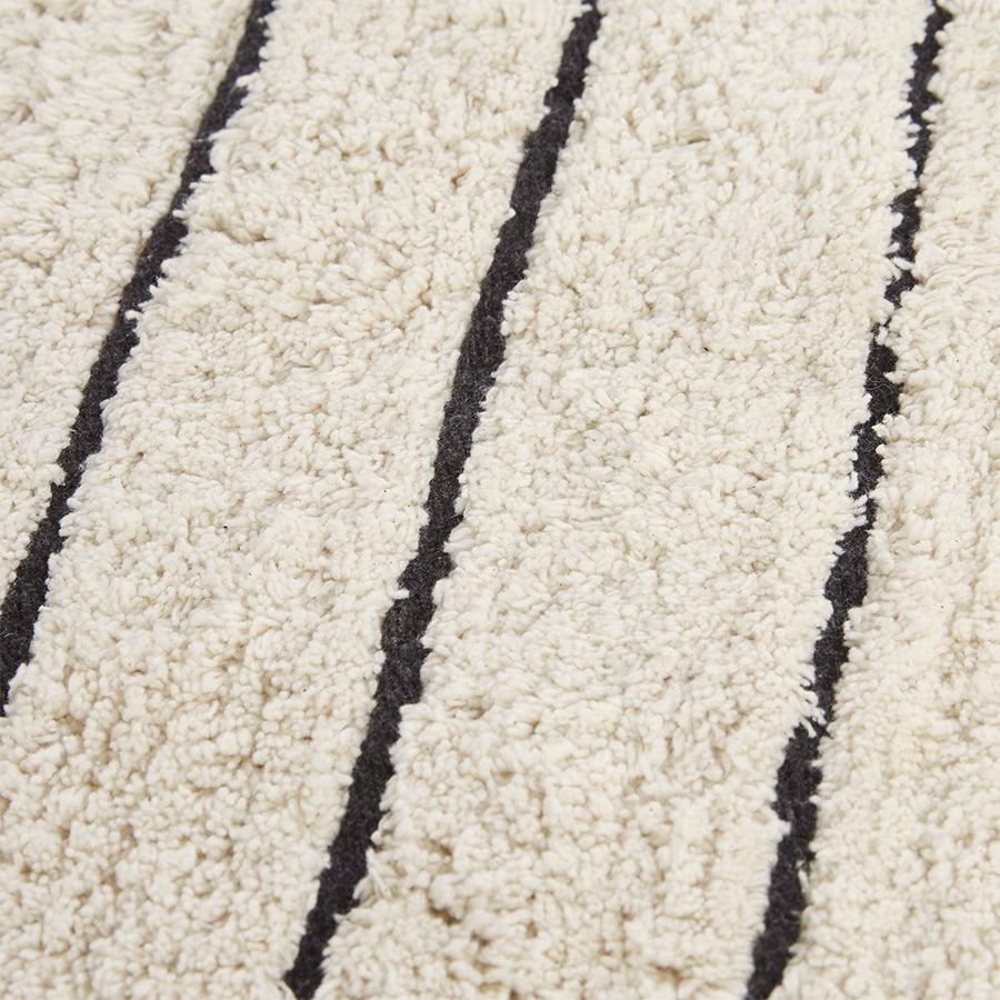 Olliix.com Bath Rugs - Arbor Stripe Tassel Cotton Tufted Rug Black & Neutral