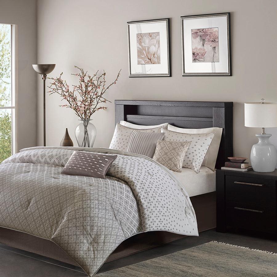 Olliix.com Comforters & Blankets - Biloxi Transitional 7 Piece Comforter Set Silver King