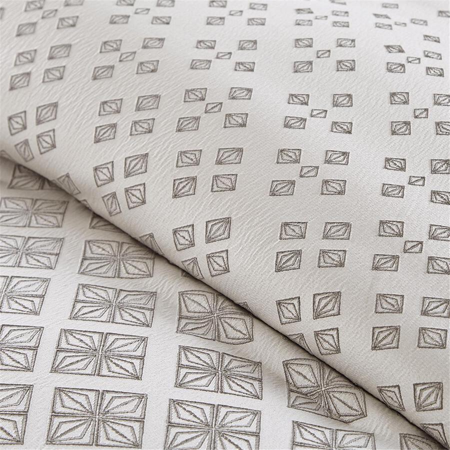 Olliix.com Comforters & Blankets - Biloxi Transitional 7 Piece Comforter Set Silver King