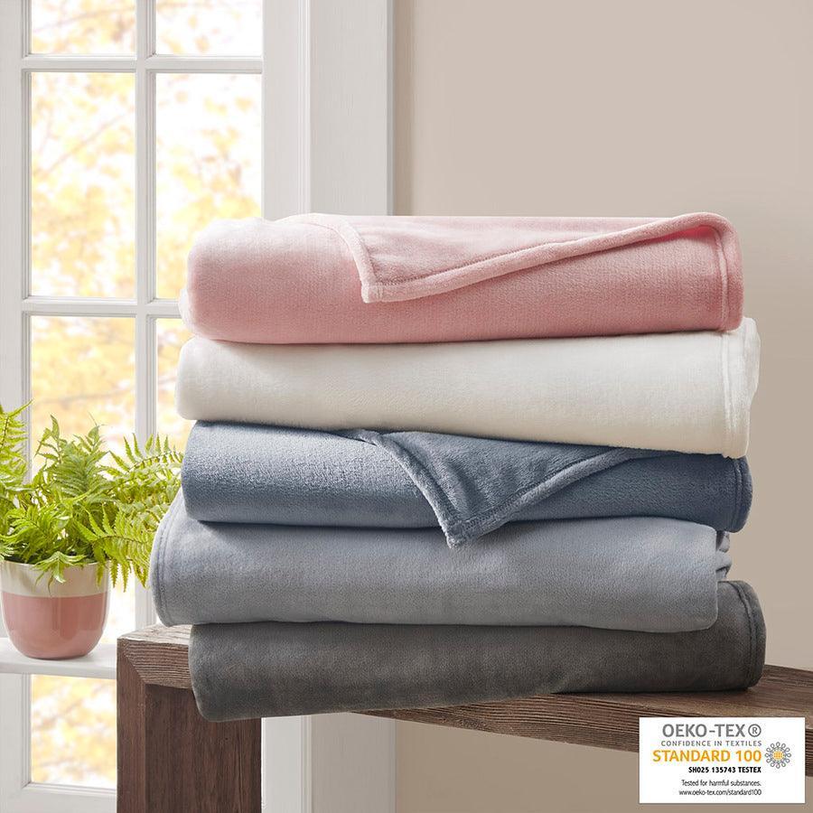 Olliix.com Comforters & Blankets - Blanket Ivory LCN51-0001