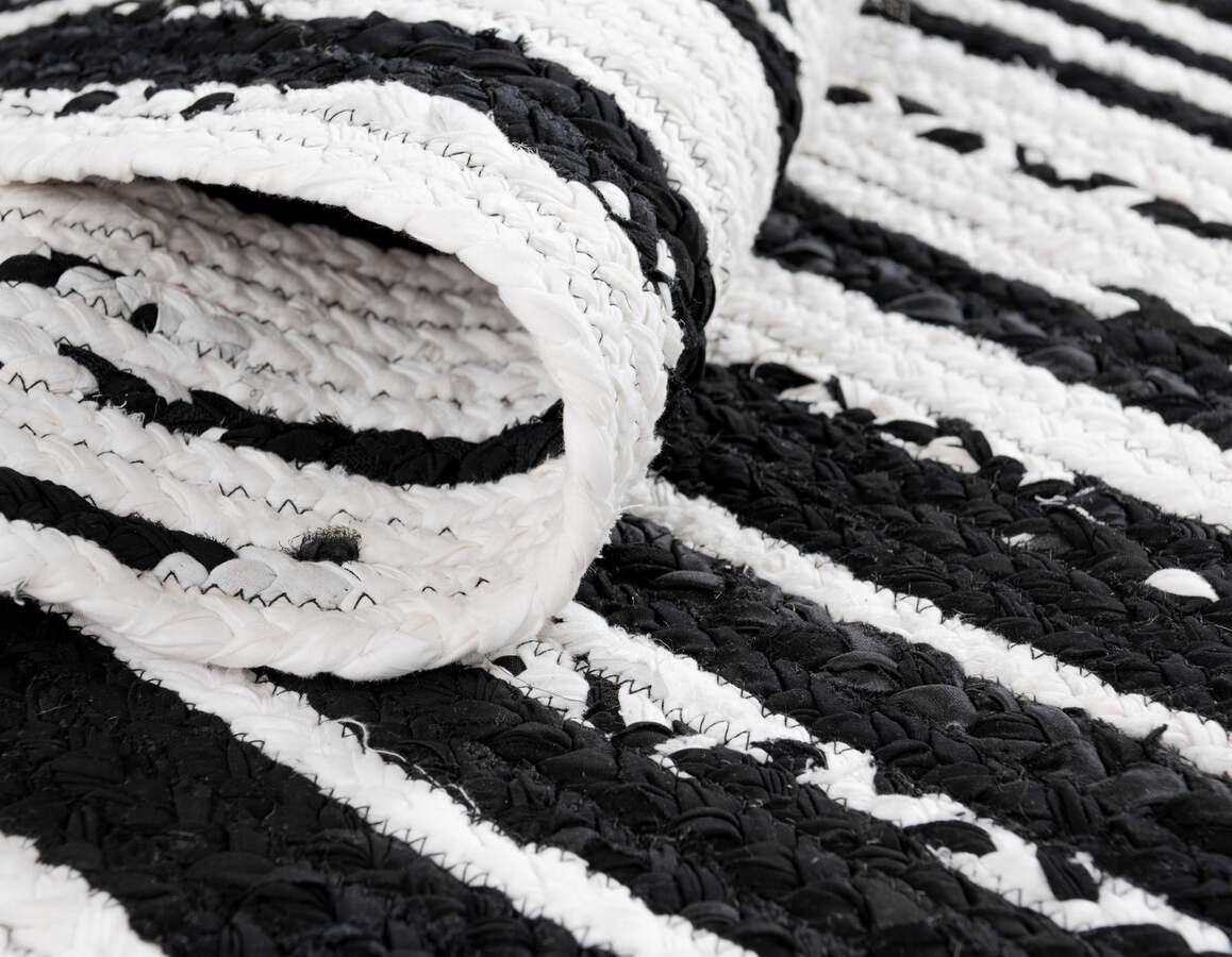 Unique Loom Indoor Rugs - Braided Chindi Comfort 8x10 Oval Oval Rug Black