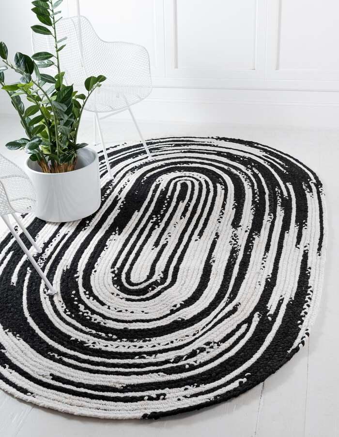 Unique Loom Indoor Rugs - Braided Chindi Comfort 8x10 Oval Oval Rug Black