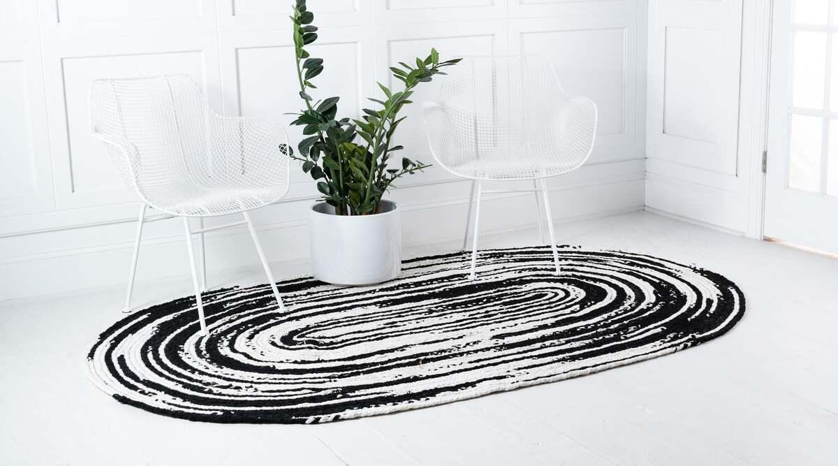 Unique Loom Indoor Rugs - Braided Chindi Comfort 8x10 Oval Oval Rug Black