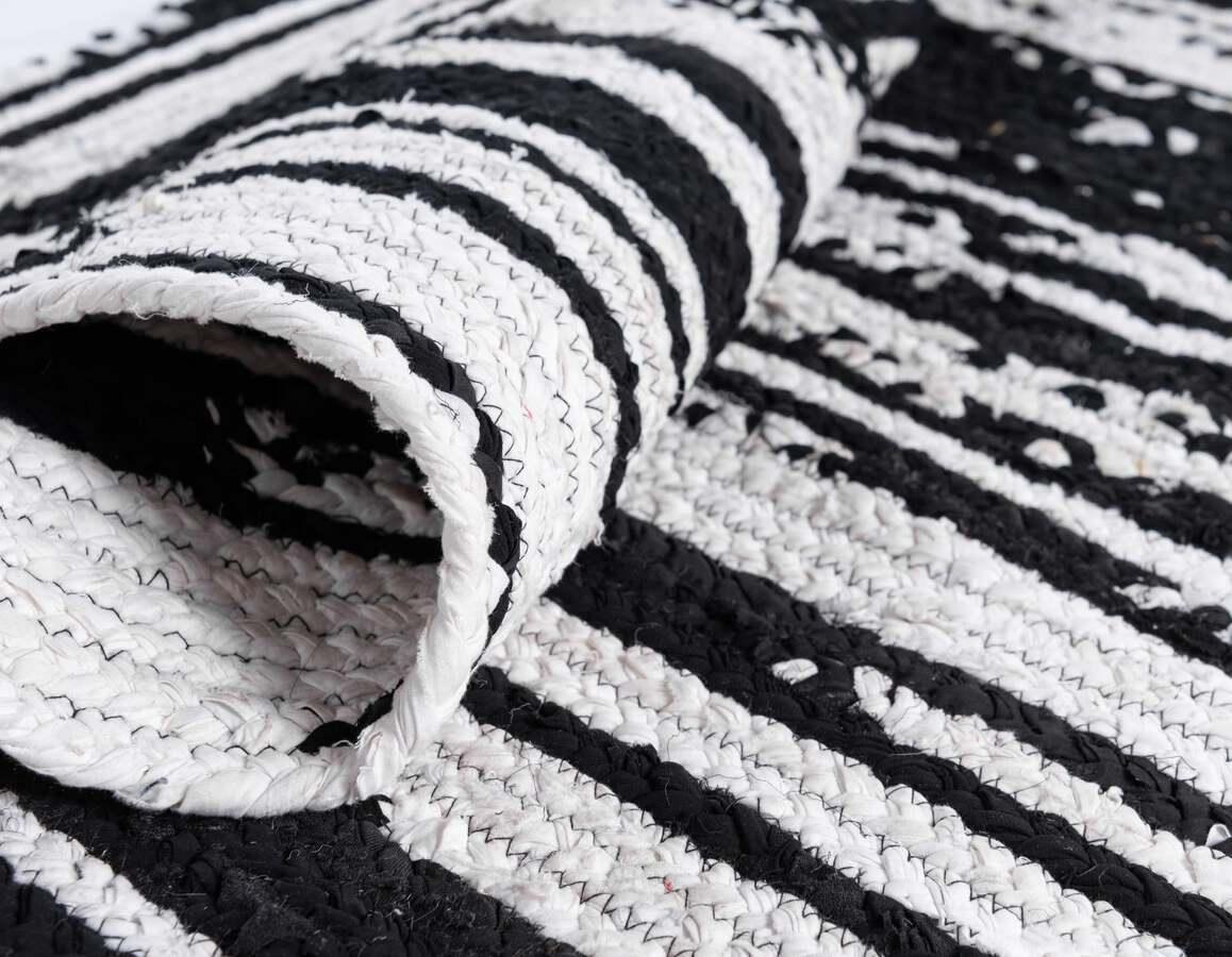 Unique Loom Indoor Rugs - Braided Chindi Comfort 9x12 Rectangular Rug Black