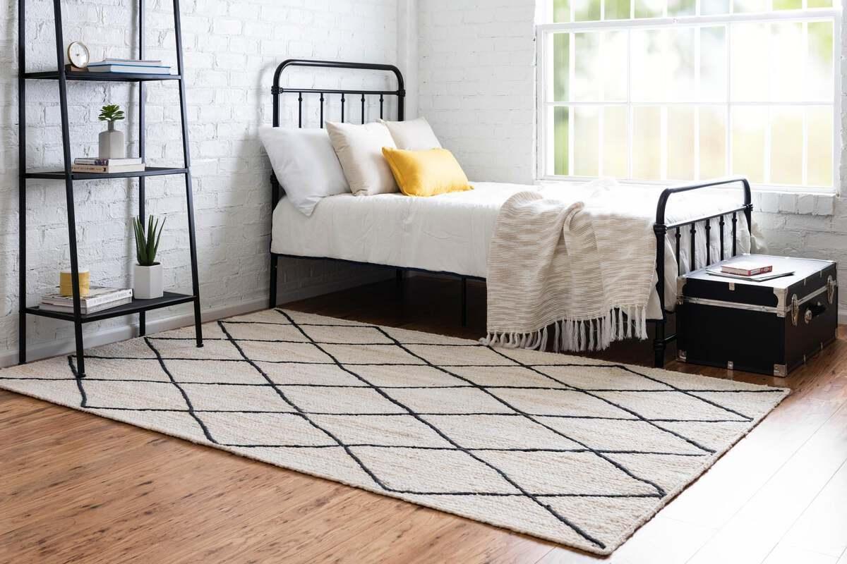 Unique Loom Indoor Rugs - Braided Jute Trellis 8x11 Rectangular Rug Ivory