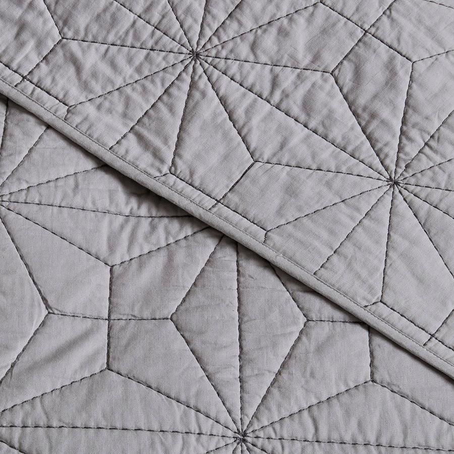 Olliix.com Comforters & Blankets - Caden Modern 3 Piece Cotton Coverlet Set King/Cal King Gray