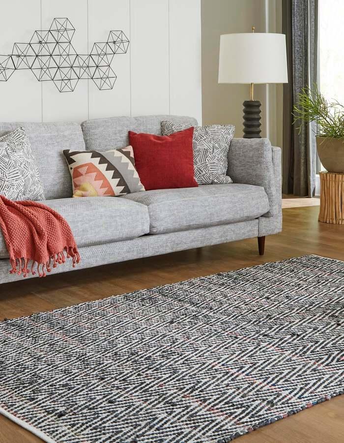 Unique Loom Indoor Rugs - Chindi Chevron Coastal 10x14 Rectangular Rug Black
