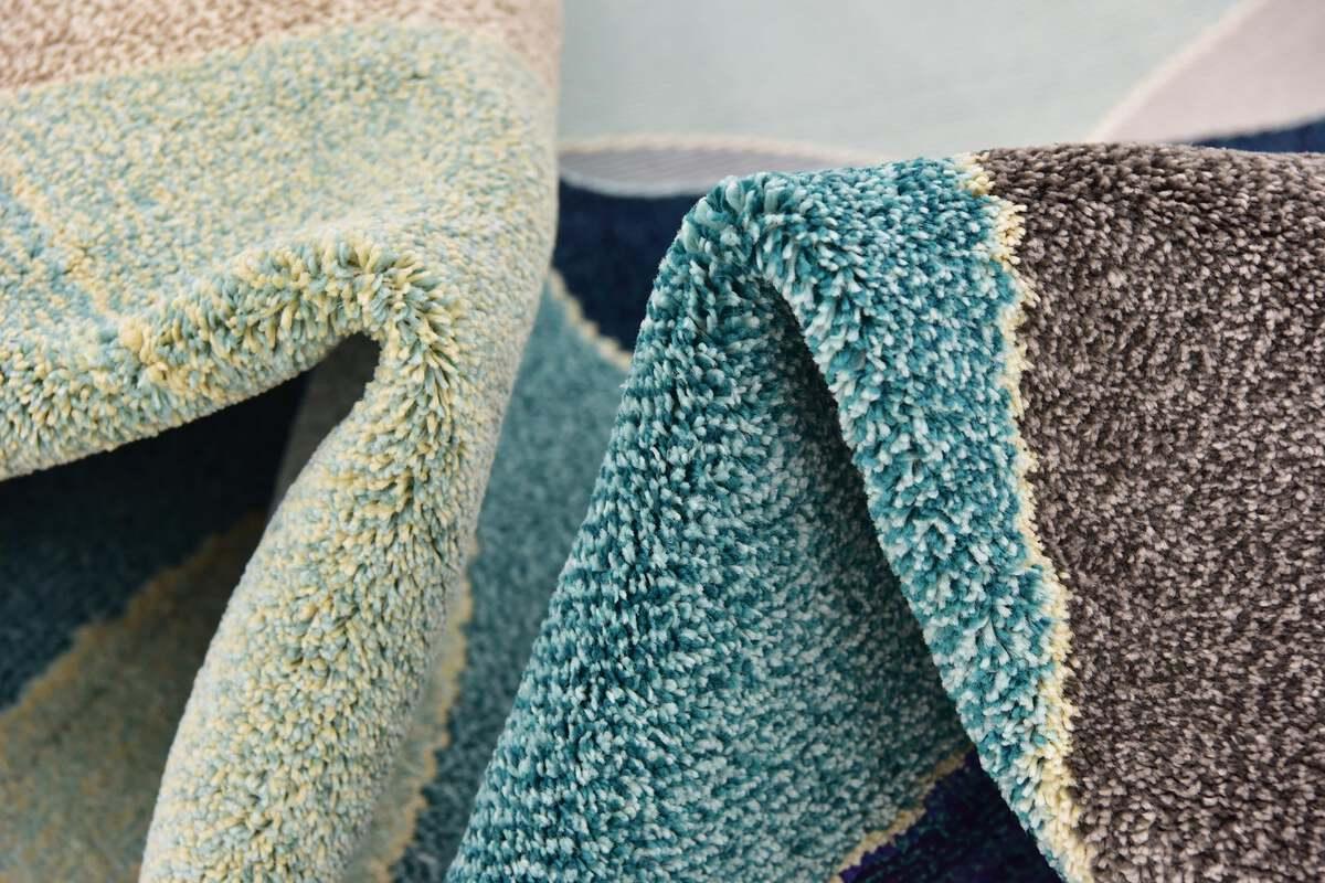 Unique Loom Indoor Rugs - Chromatic Coastal Palace Rectangular Rug Blue