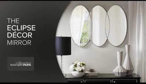 Olliix.com Mirrors - Eclipse Oval Wall Decor Mirror, Large Size 40X30" Gold
