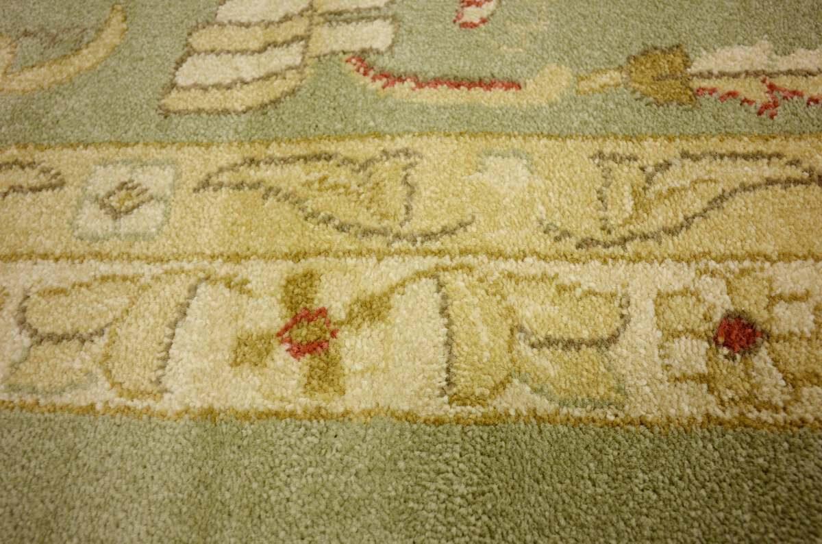 Unique Loom Indoor Rugs - Edinburgh Floral Palace Light Green & Beige