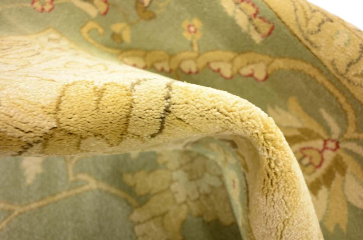 Unique Loom Indoor Rugs - Edinburgh Floral Palace Light Green & Beige