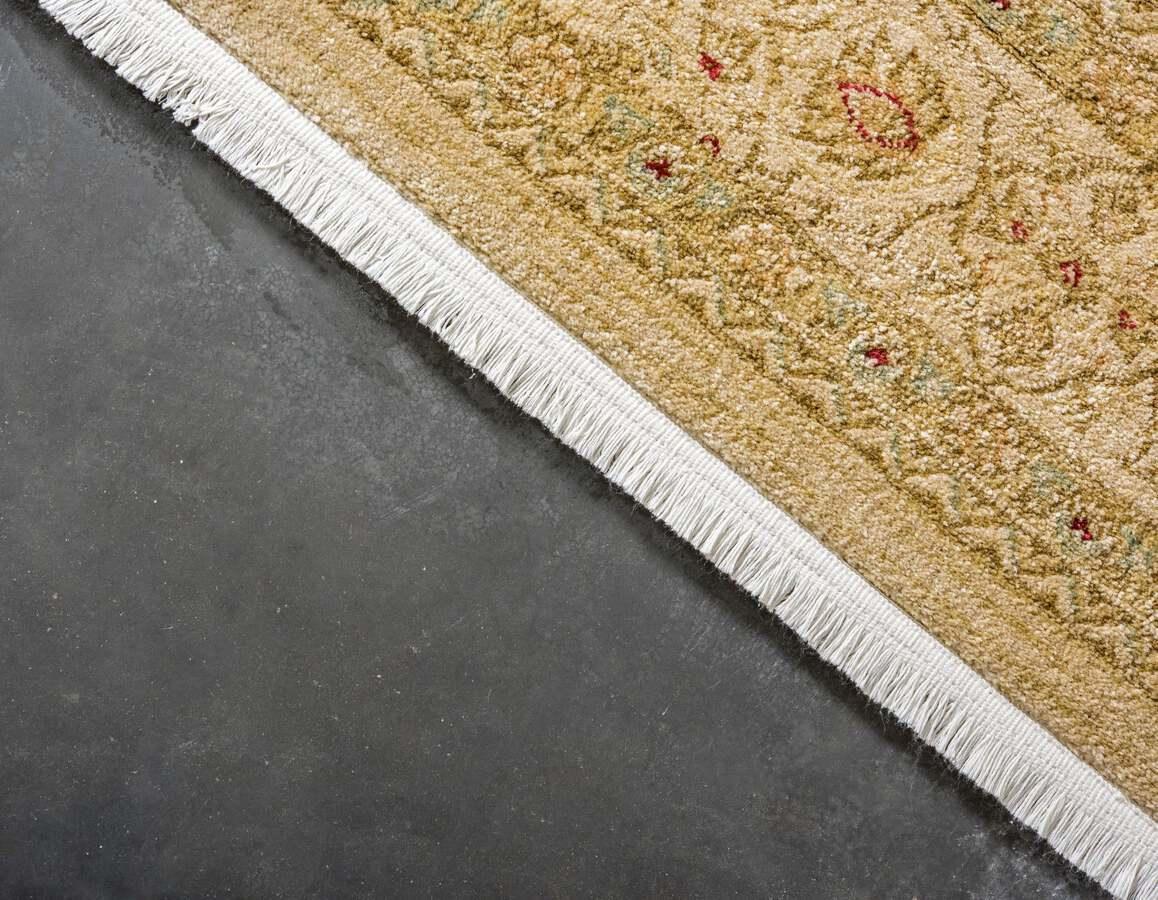 Unique Loom Indoor Rugs - Edinburgh Traditional Palace Rectangular Rug Beige/Light Green