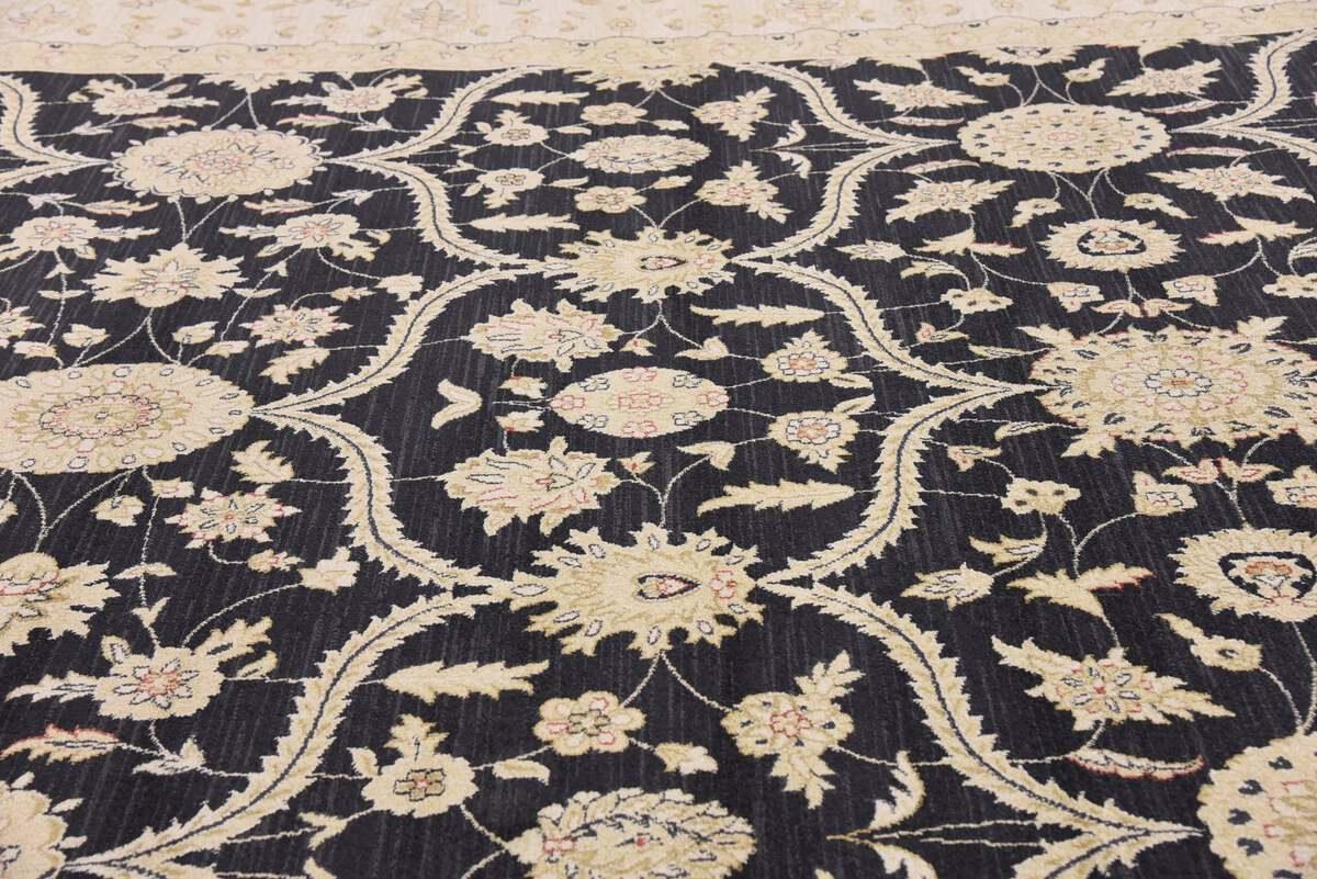 Unique Loom Indoor Rugs - Edinburgh Traditional Palace Rectangular Rug Black