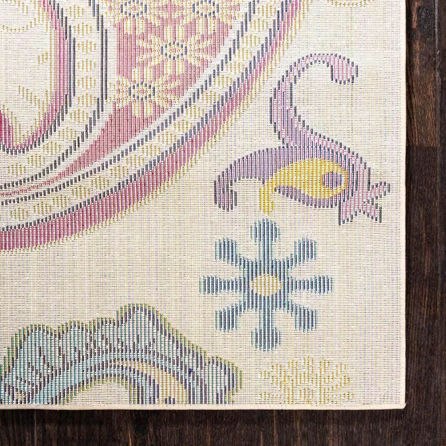 Unique Loom Indoor Rugs - Estrella Paisley Palace Beige & Pink