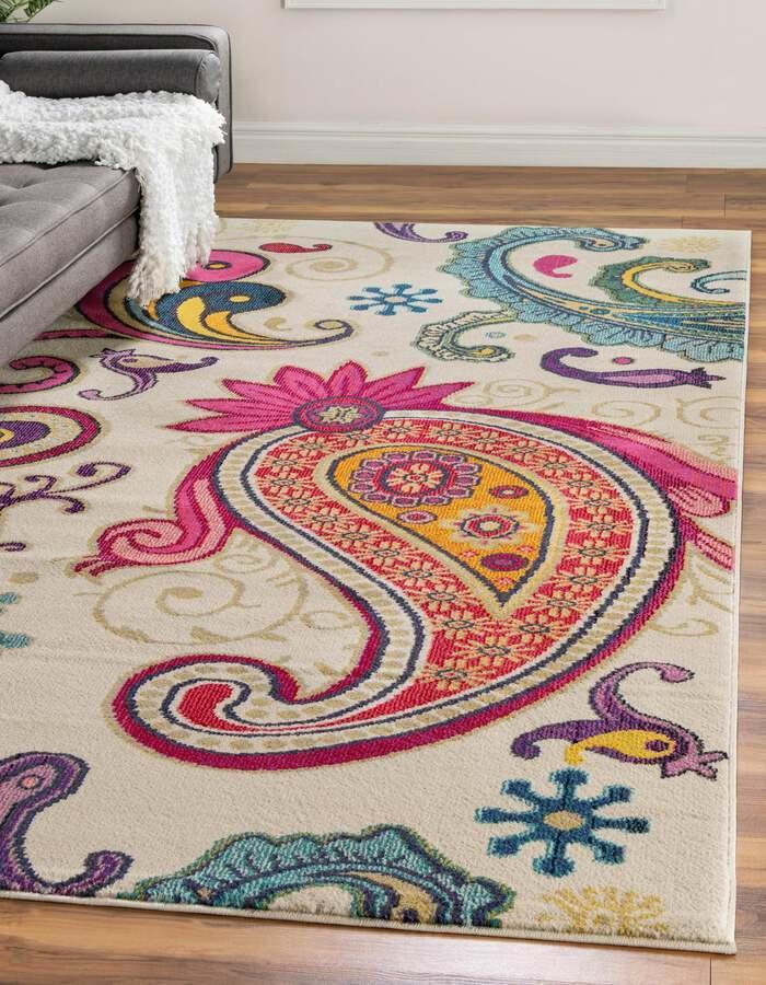 Unique Loom Indoor Rugs - Estrella Paisley Palace Beige & Pink