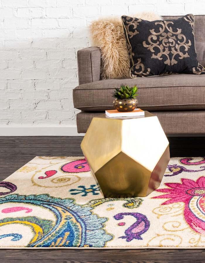 Unique Loom Indoor Rugs - Estrella Paisley Palace Beige & Pink