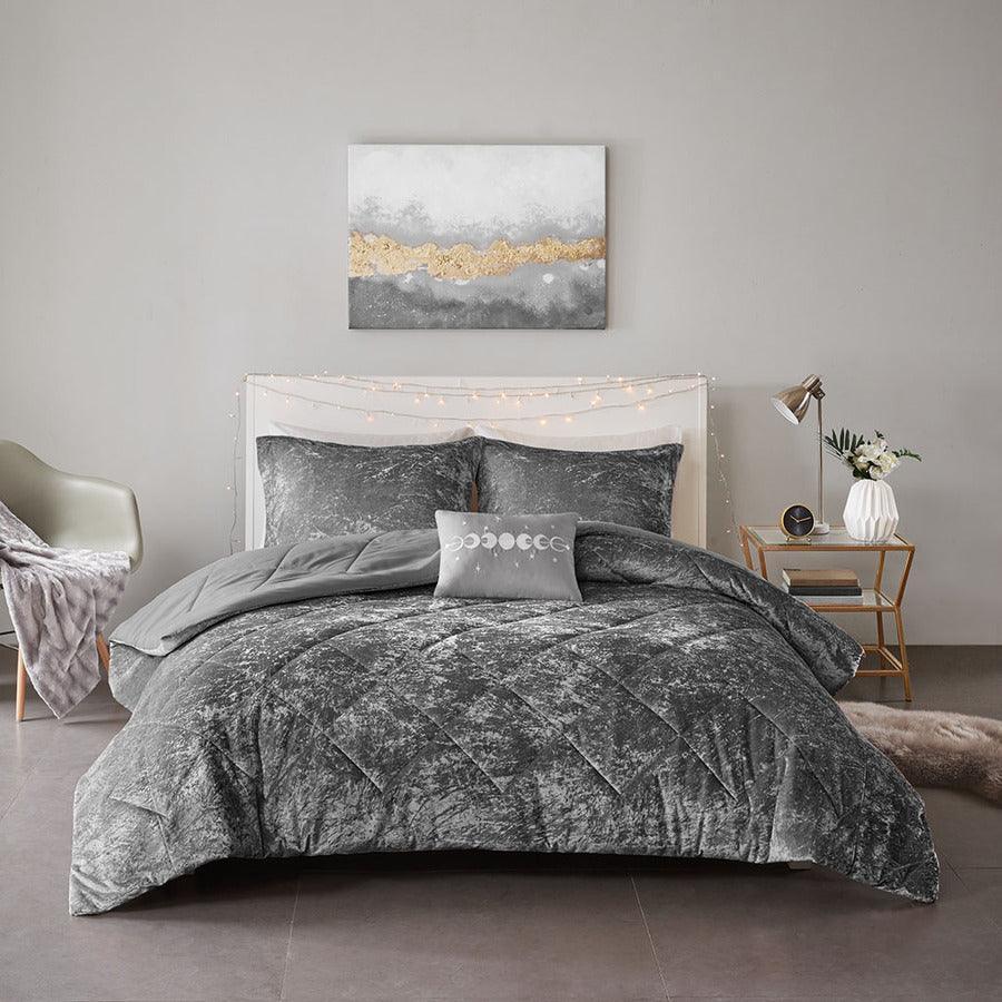 Olliix.com Comforters & Blankets - Felicia Full/Queen Comforter (Set) Gray