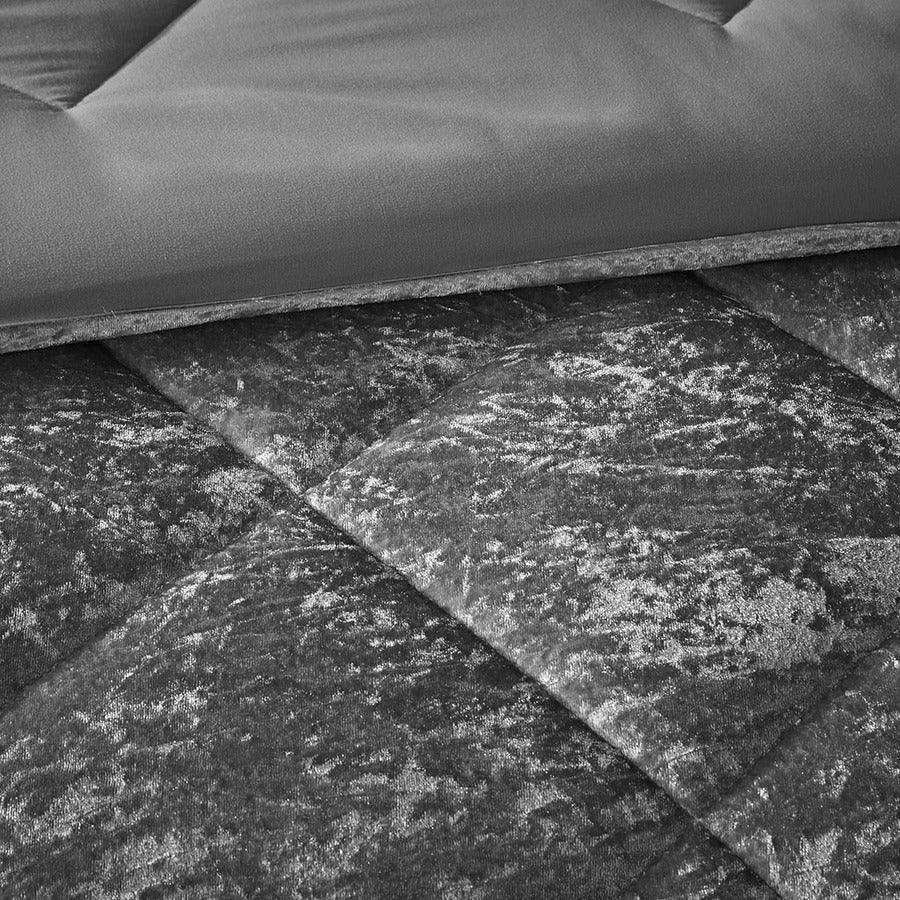 Olliix.com Comforters & Blankets - Felicia Full/Queen Comforter (Set) Gray