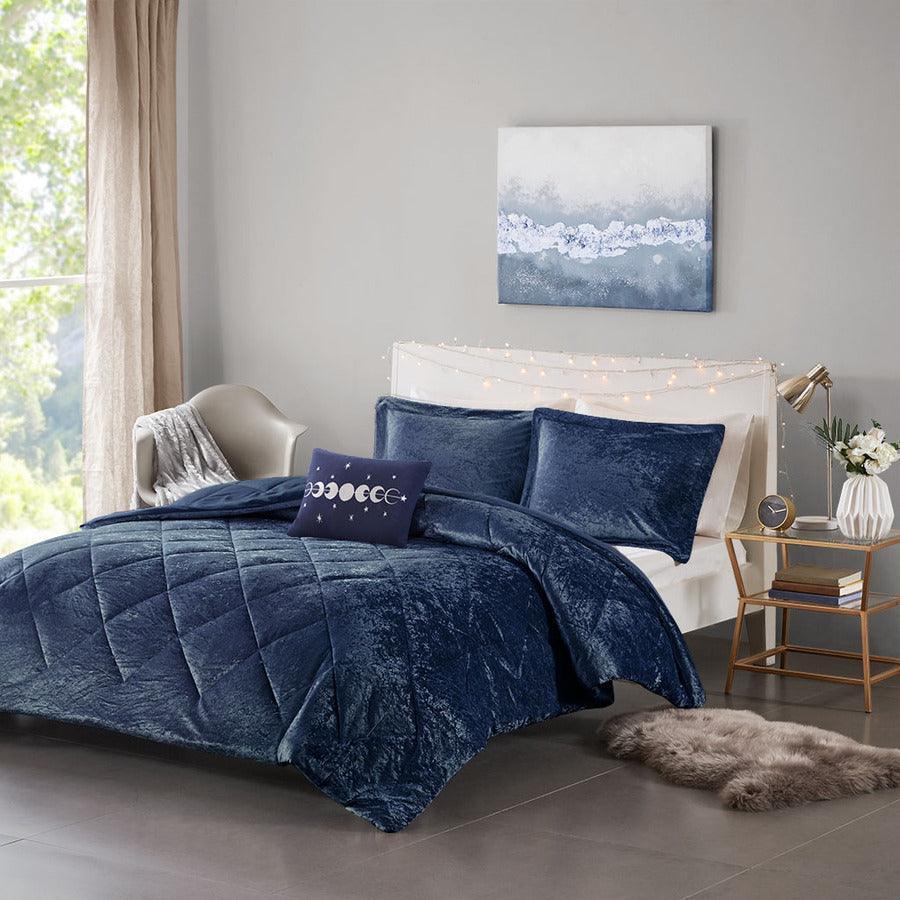 Olliix.com Comforters & Blankets - Felicia Full/Queen Comforter (Set) Navy