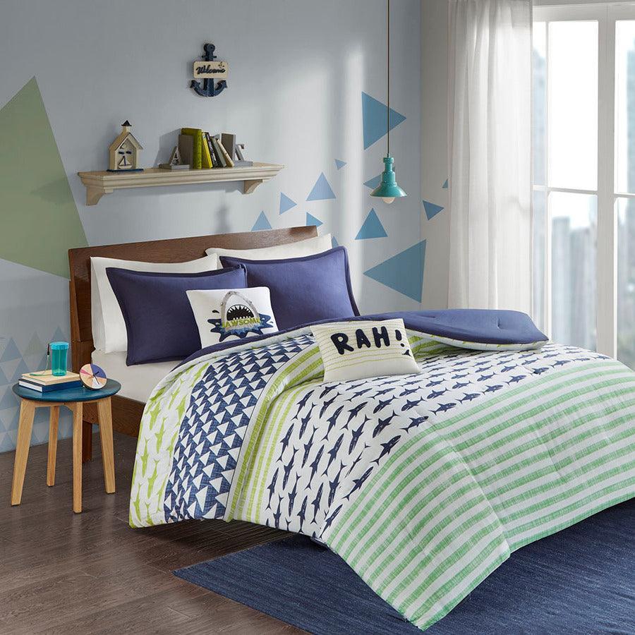 Olliix.com Comforters & Blankets - Finn Shark Cotton Comforter Set Green & Navy Twin