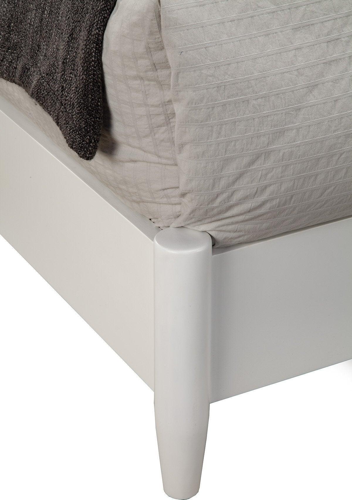 Alpine Furniture Beds - Flynn Retro Standard King Bed Headboard White