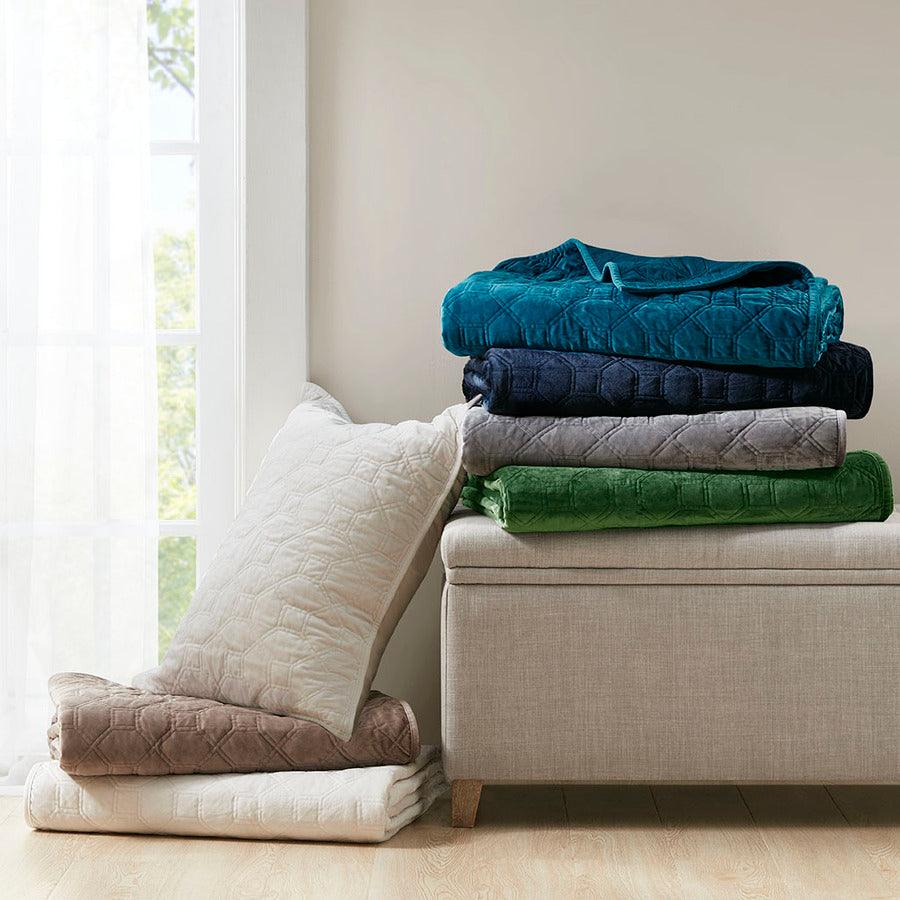 Olliix.com Comforters & Blankets - Harper Full/Queen Coverlet & Bedspr Green