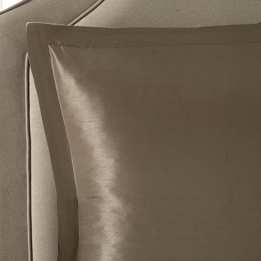 Olliix.com Comforters & Blankets - Jelena Queen 24 Piece Room in a Bag Natural