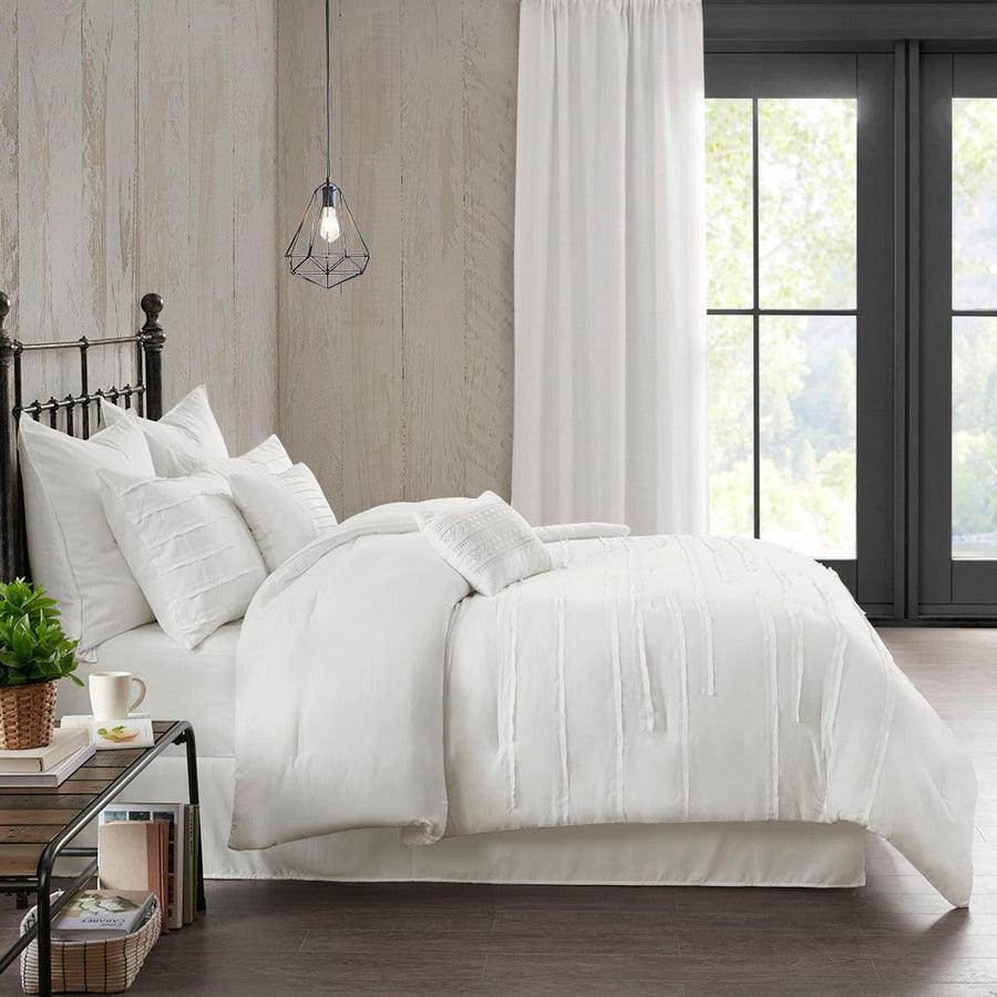 Olliix.com Comforters & Blankets - Jenda 8 Piece Comforter Set White King
