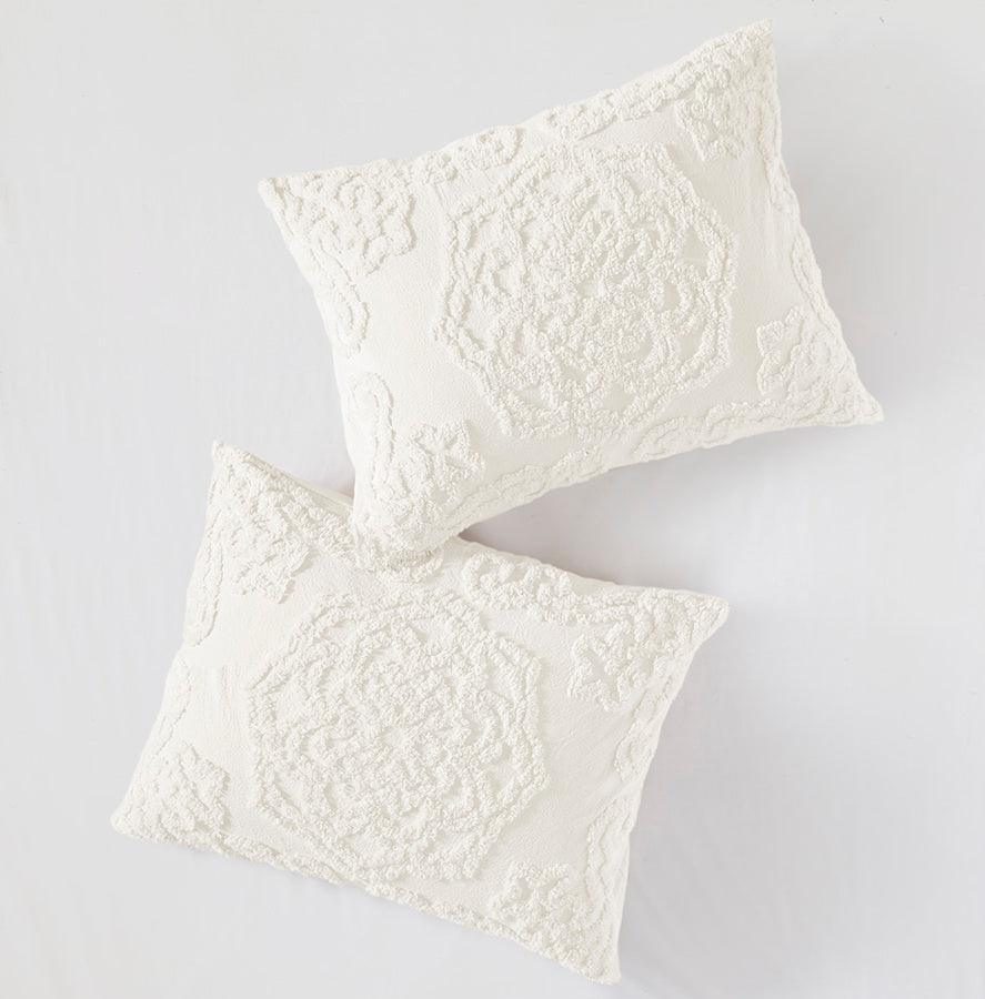 Olliix.com Comforters & Blankets - Laetitia Tufted Cotton 26 " W Chenille Medallion Comforter Set Ivory Full/Queen
