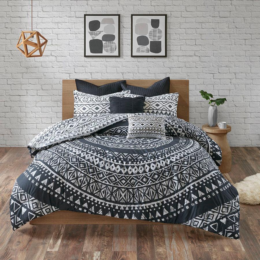 Olliix.com Comforters & Blankets - Larisa 7 Piece Cotton Reversible Comforter Set Black King/Cal King