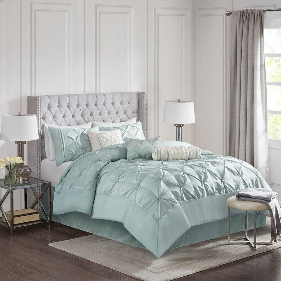 Olliix.com Comforters & Blankets - Laurel Farm House 7 Piece Tufted Comforter Set Seafoam King
