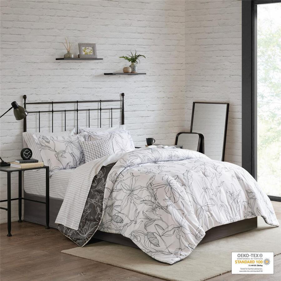 Olliix.com Comforters & Blankets - Lilia Reversible Complete bedding set with Cotton Sheet White & Charcoal Queen