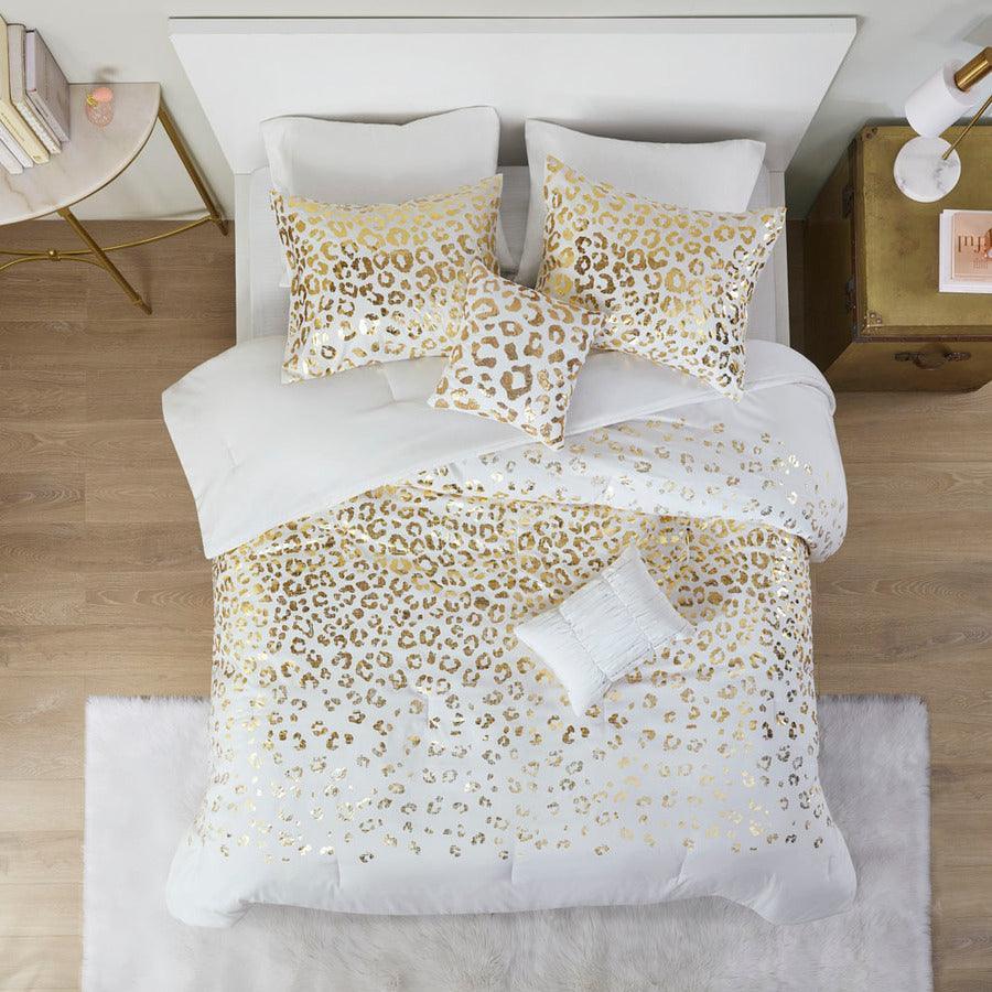 Olliix.com Comforters & Blankets - Lillie Transitional Metallic Animal Printed Comforter Set Ivory | Gold King/Cal King