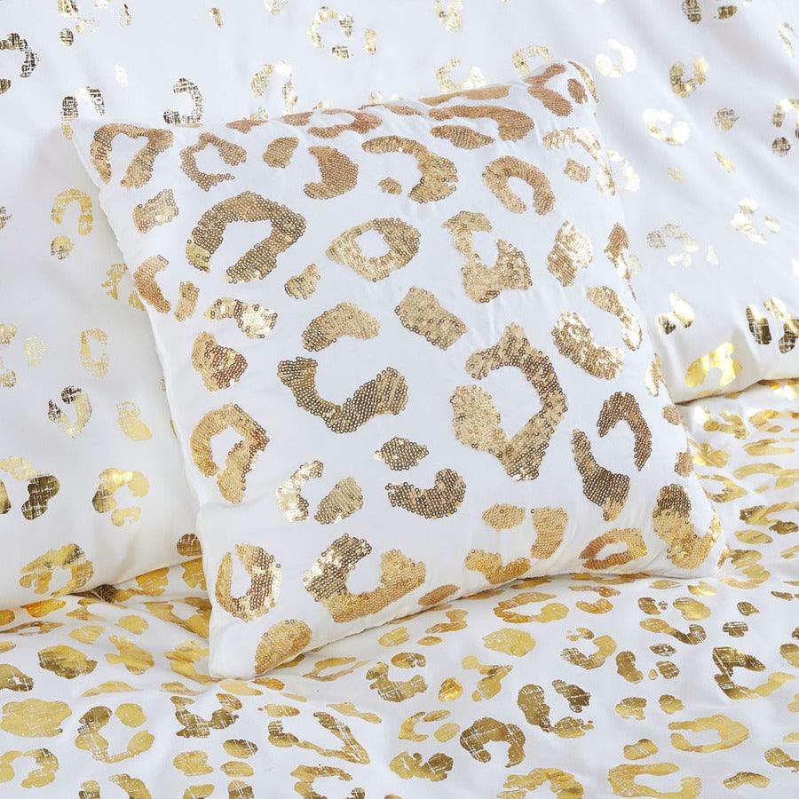 Olliix.com Comforters & Blankets - Lillie Transitional Metallic Animal Printed Comforter Set Ivory | Gold King/Cal King