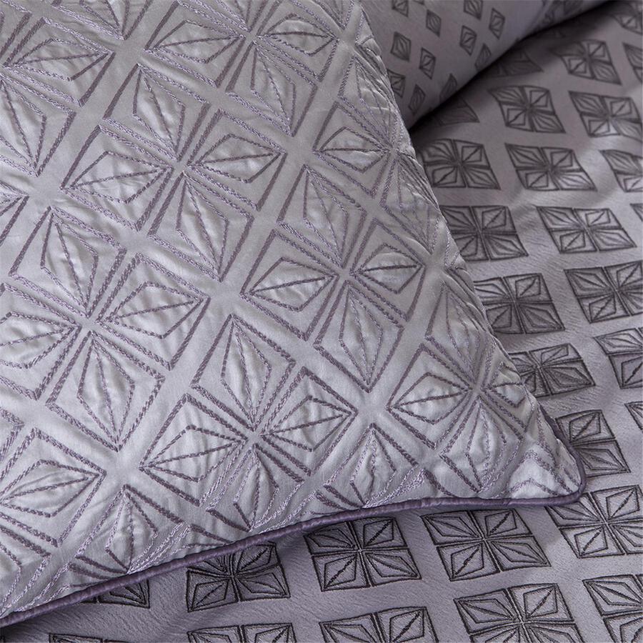 Olliix.com Comforters & Blankets - Madison Park Polyester Jacquard 7pcs Comforter Set Purple