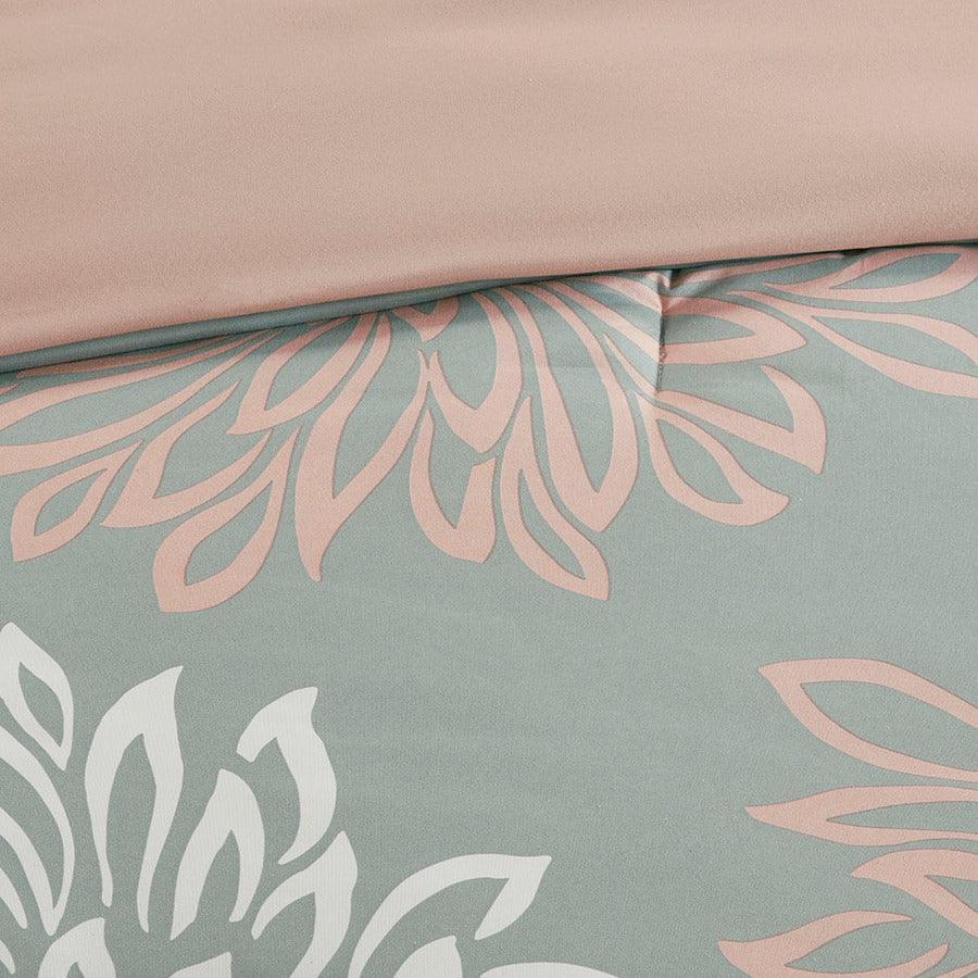 Olliix.com Comforters & Blankets - Maible King Complete Transitional Comforter and Cotton Sheet Set Blush & Gray