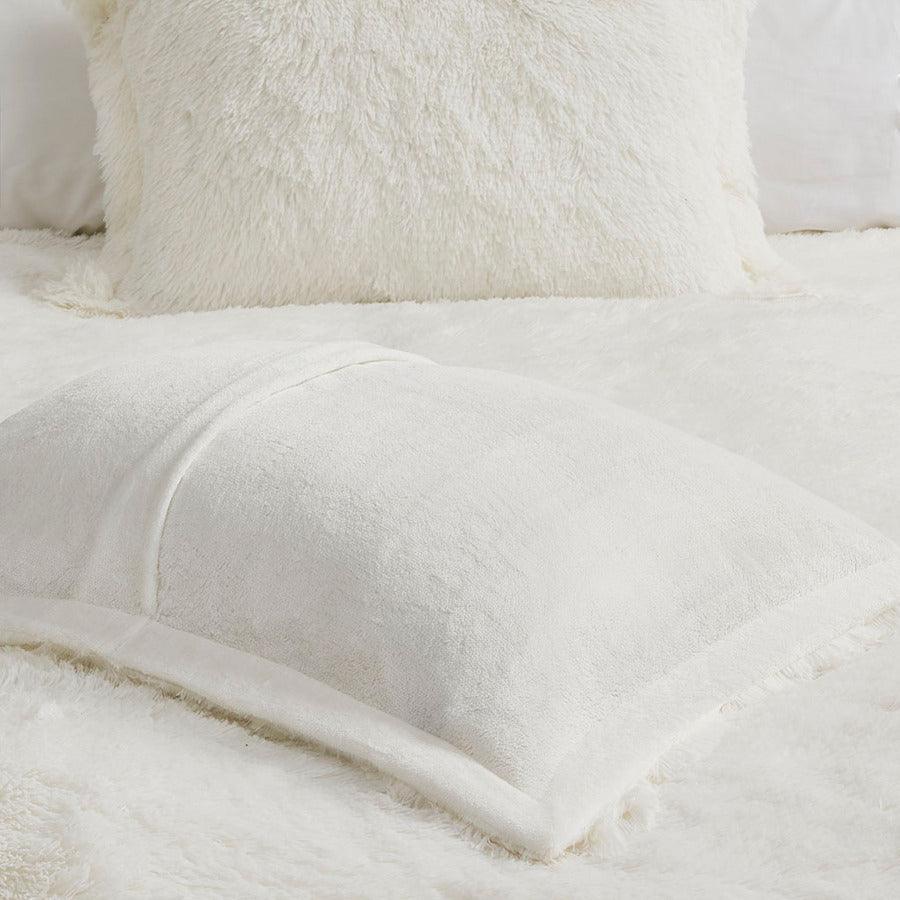 Olliix.com Duvet & Duvet Sets - Malea Casual Shaggy Fur Duvet Cover Set King Ivory