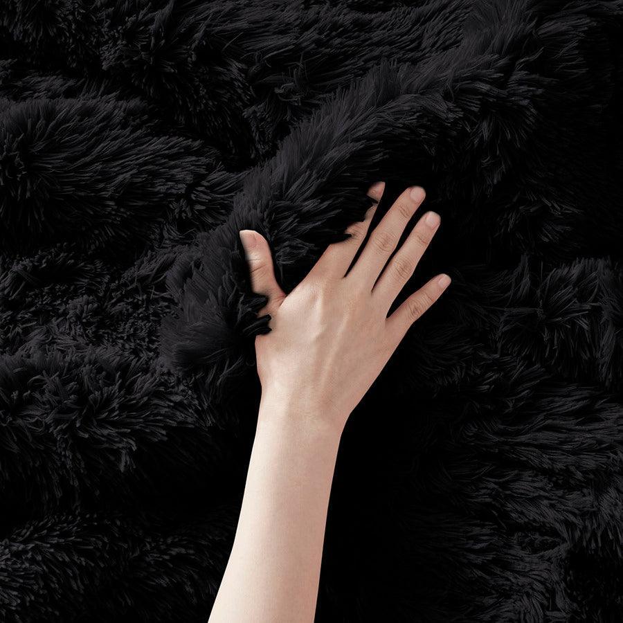 Olliix.com Comforters & Blankets - Malea King/Cal King Comforter (Set) Black