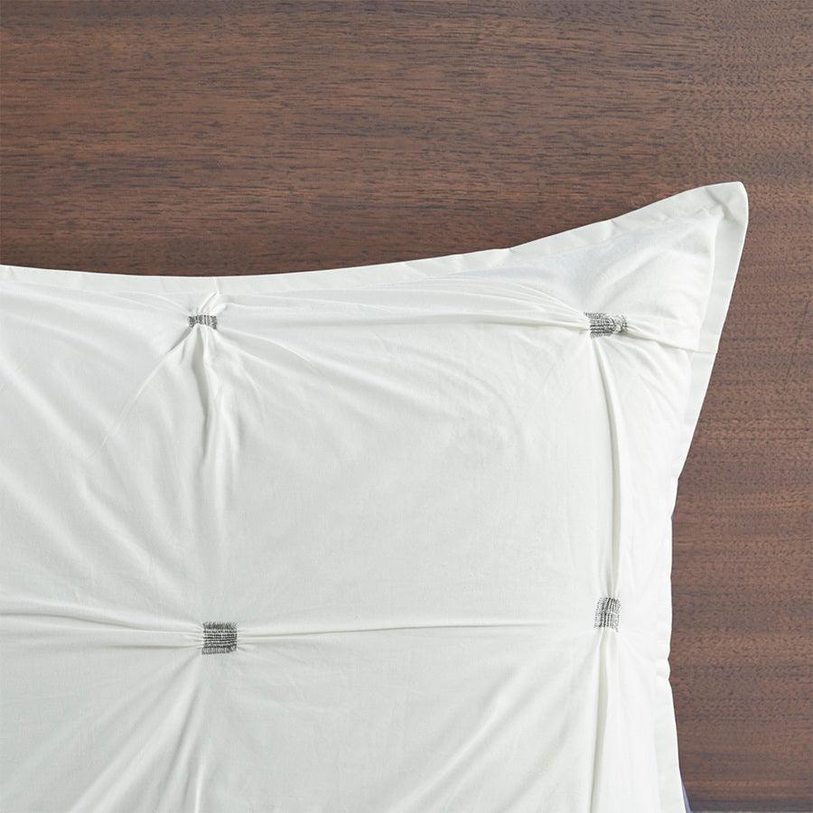 Olliix.com Duvet & Duvet Sets - Masie Full/Queen 3 Piece Elastic Embroidered Cotton Duvet Cover Set White