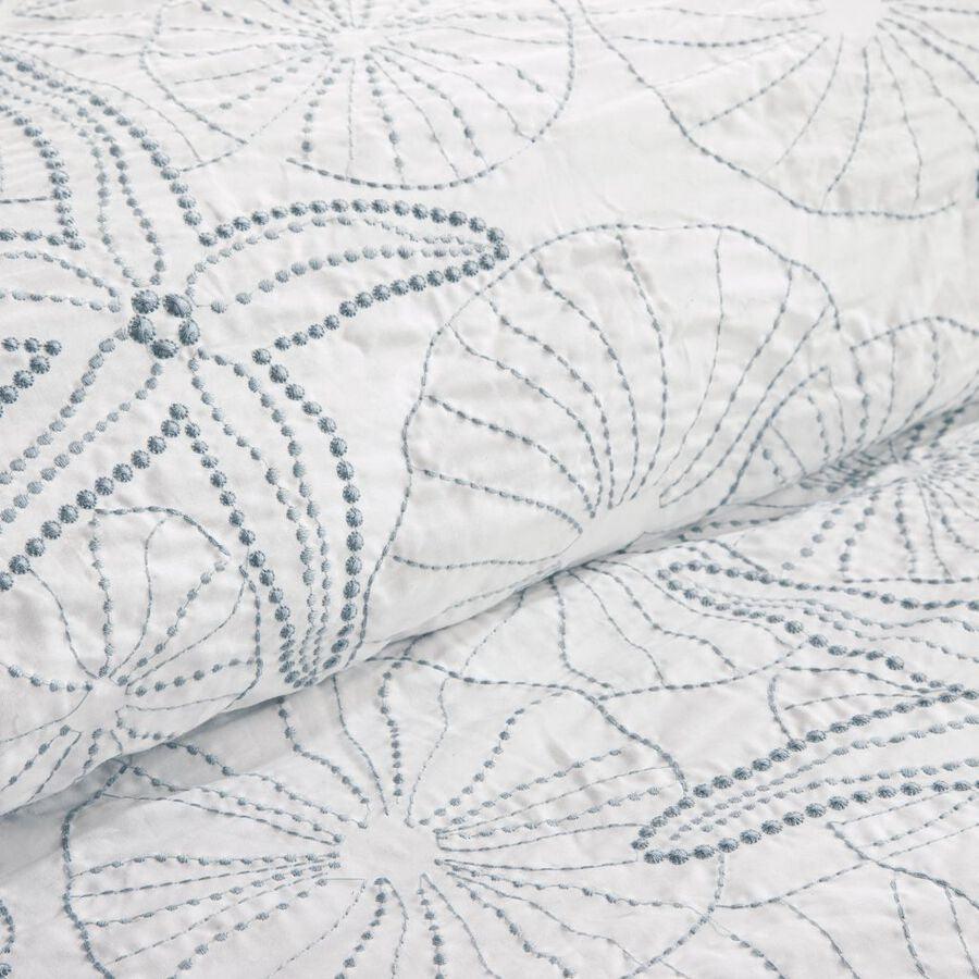 Olliix.com Comforters & Blankets - Maya Casual Bay Comforter Set White Full
