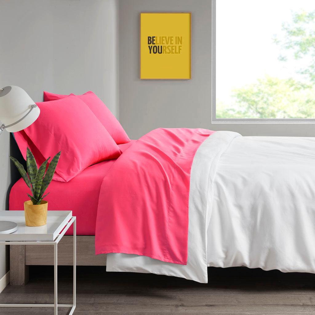 Olliix.com Sheets & Sheet Sets - Microfiber Queen Wrinkle Free Sheet Set Pink