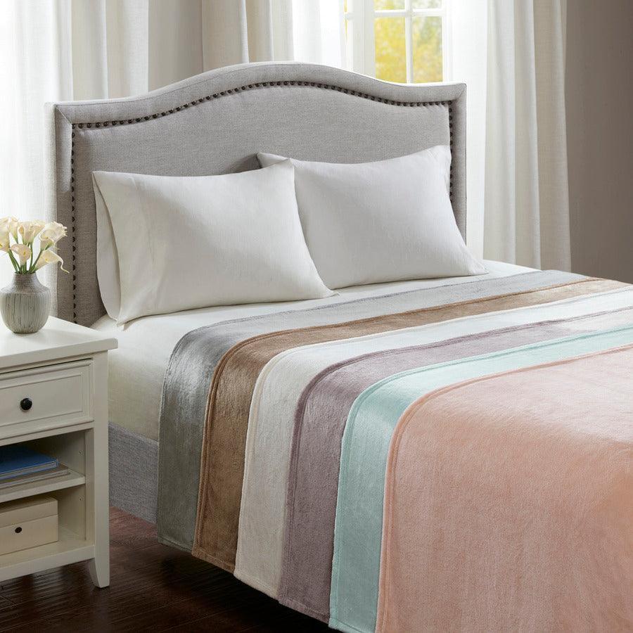 Olliix.com Comforters & Blankets - Microlight Blanket King Blue